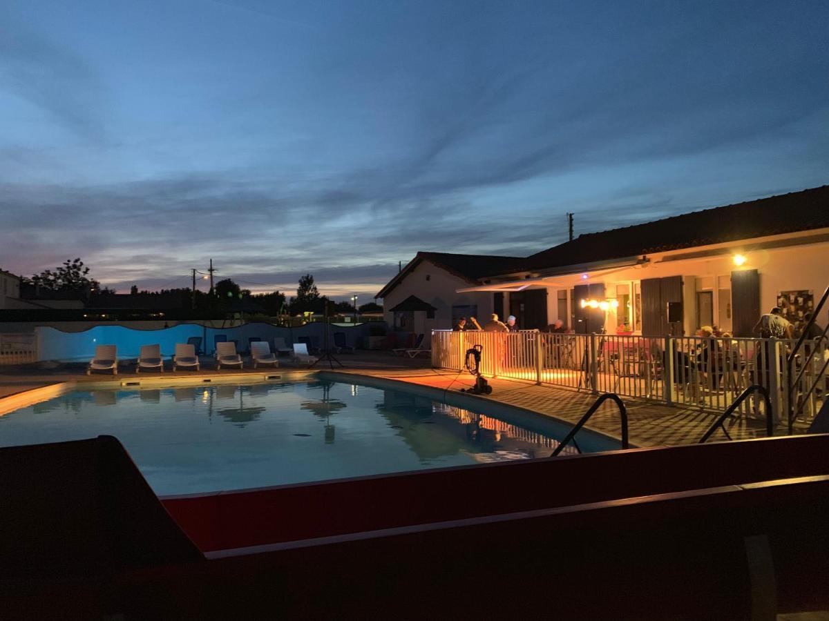 Camping Les Violettes La Faute-sur-Mer Dış mekan fotoğraf